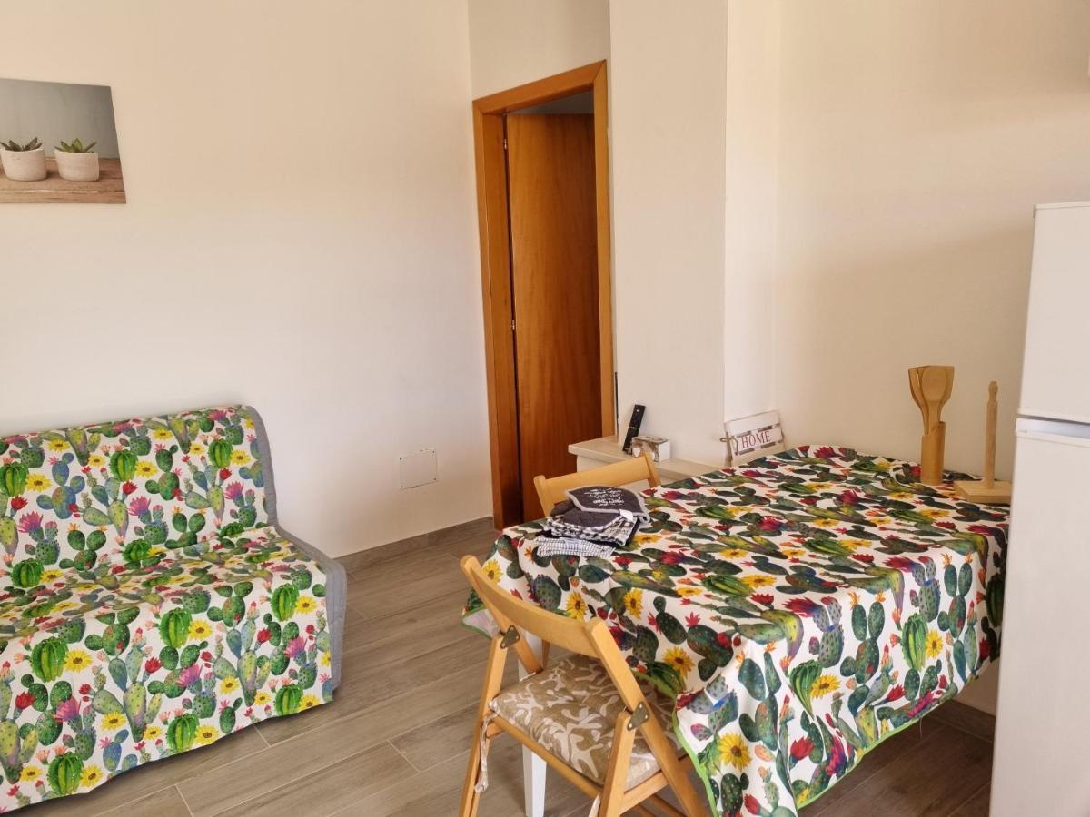 Le Case Di Pat - Palms Home Сан-П'єтро-ін-Беванья Екстер'єр фото